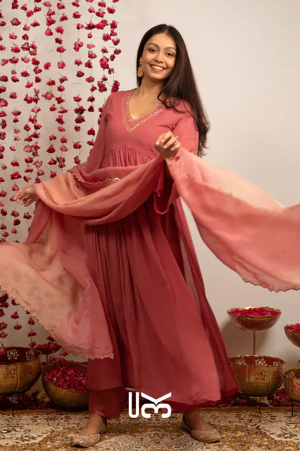 Gulabjal Kurta Set (Dress) in Pink