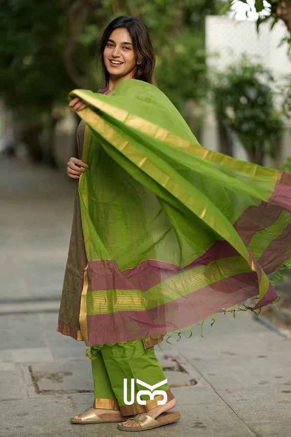 Kurta set (Dress) In Olive green