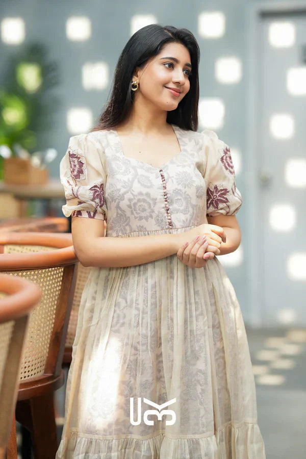 Seleneva Kota Doria Midi (Dress) in Brown