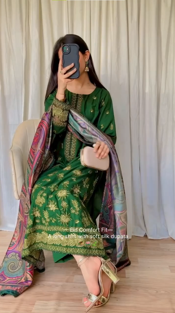 Zara Shahjahan Shawl’22 | GULNAR