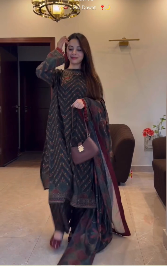 Comfy Brown Pure cotton Kalamkari printed Straight Fit kurta set with dupatta