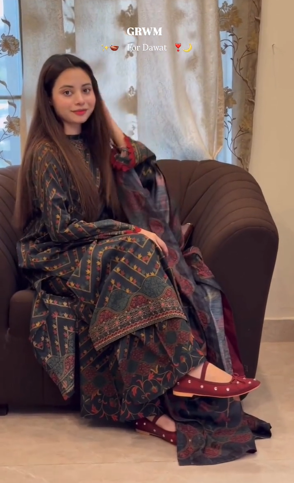 Comfy Brown Pure cotton Kalamkari printed Straight Fit kurta set with dupatta