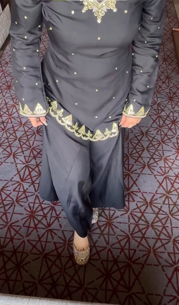Black Natural Crep With Salwar Suit