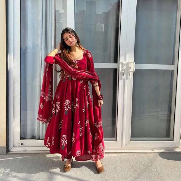 Rutvi silk cotton suit set